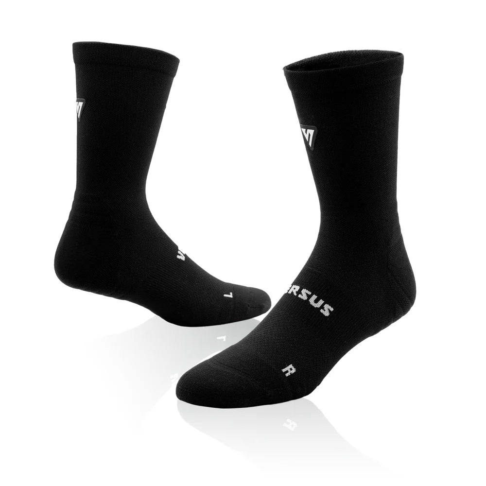 Classic Black | Active Crew Tab Socks