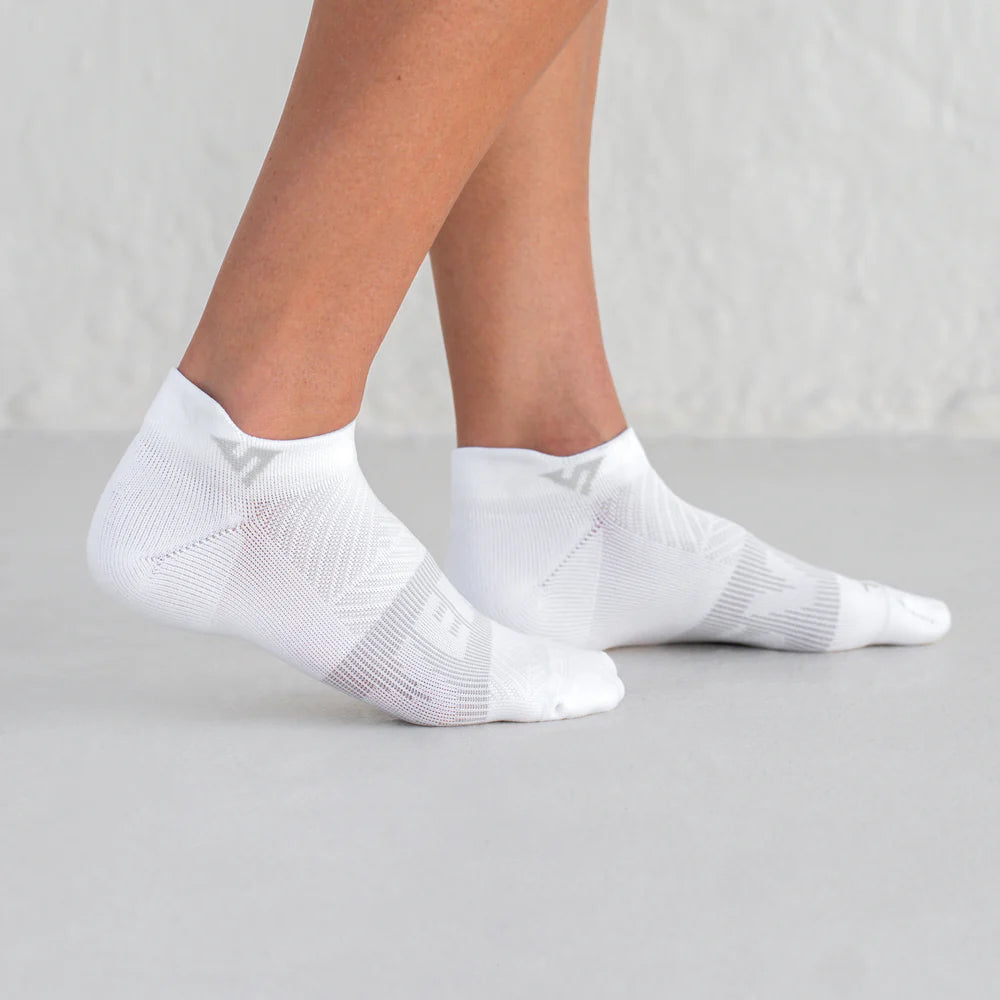 White | Trainer Socks